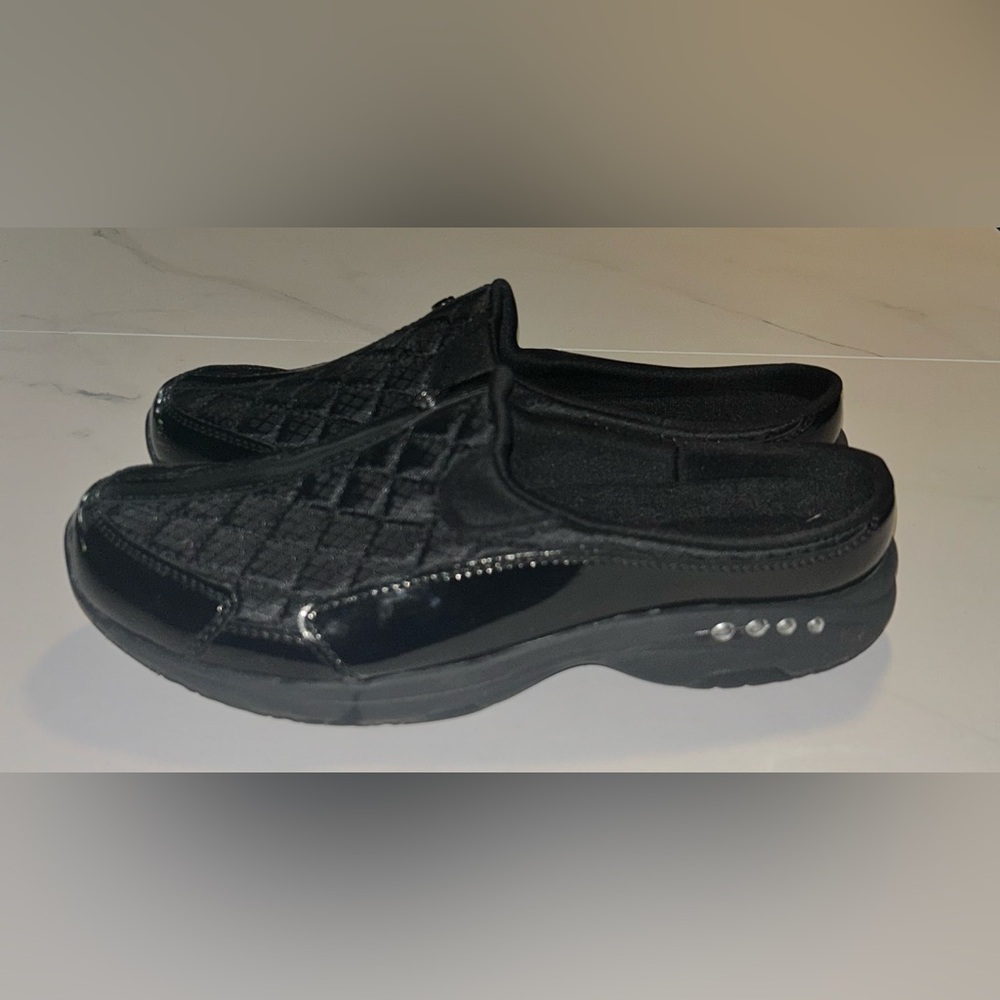 Easy Spirit Travel Time Black Quilted Slip-On Loafers